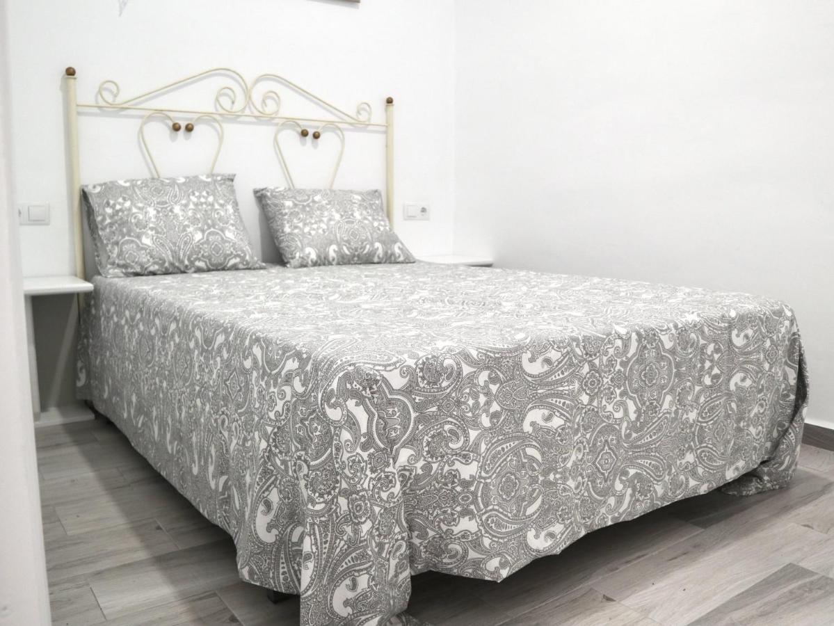 Apartamento Gades Conil A Conil De La Frontera Buitenkant foto